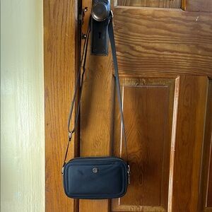 Lululemon Crossbody Camera Bag 2L